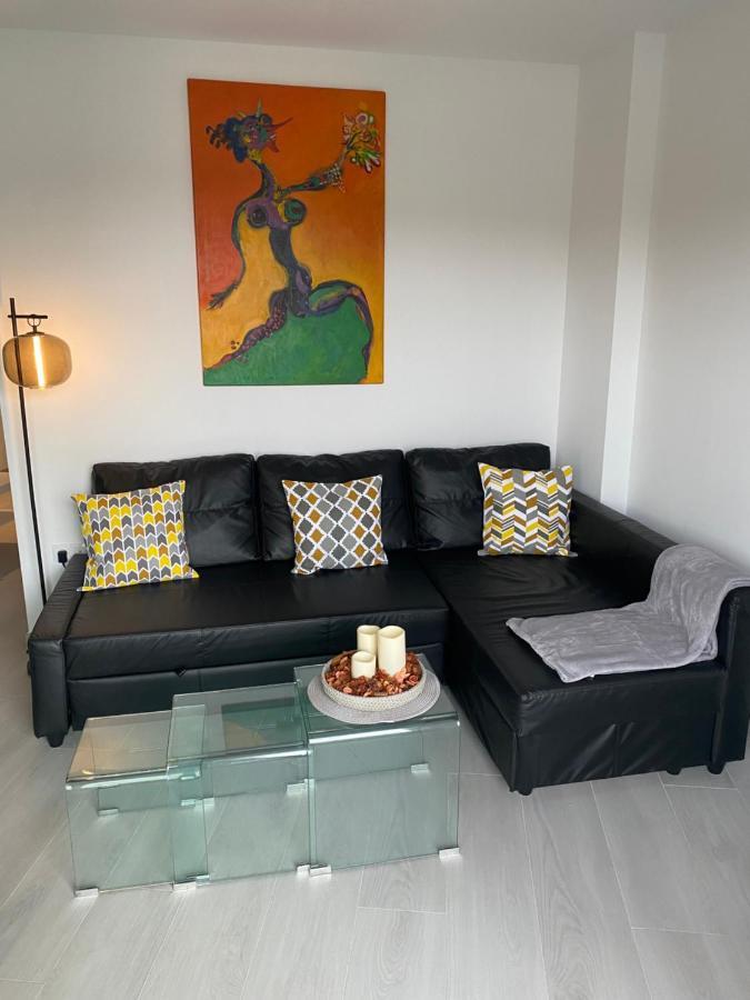 Apto Moderno, A Minutos De La Playa Y Del Centro 塔里法 外观 照片