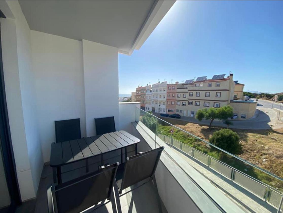 Apto Moderno, A Minutos De La Playa Y Del Centro 塔里法 外观 照片